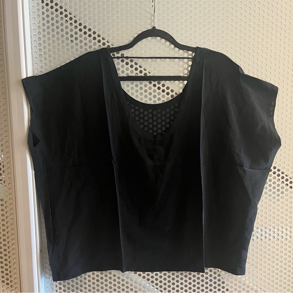 Chaser Silk Crepe Dolman Top Size Medium Black Fits Oversized NWT - Picture 4 of 8